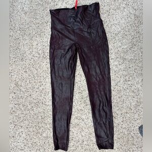 SPANX Faux-Leather Sculpting Leggings – Wine – Size XL (14–16)